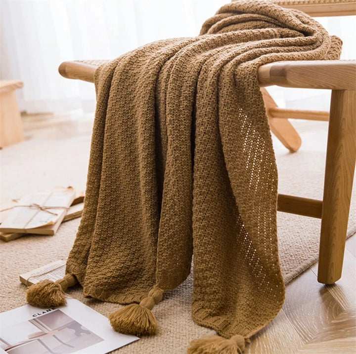 Nordknit Tassle Blanket