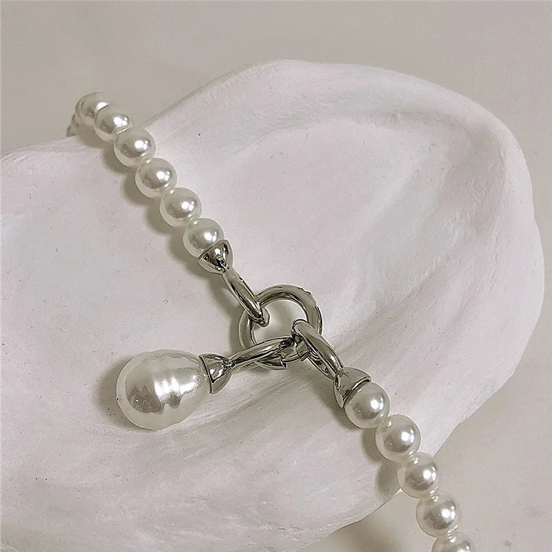 Glam Statement Pearl Sache