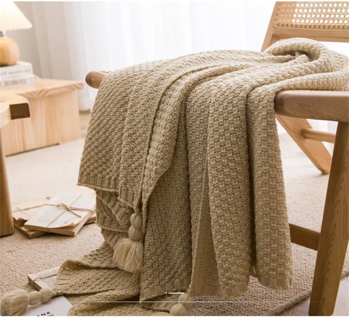 Nordknit Tassle Blanket