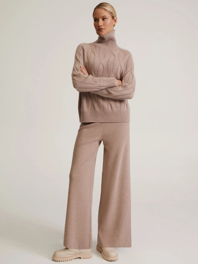 Noelle Soft Cashmere Set