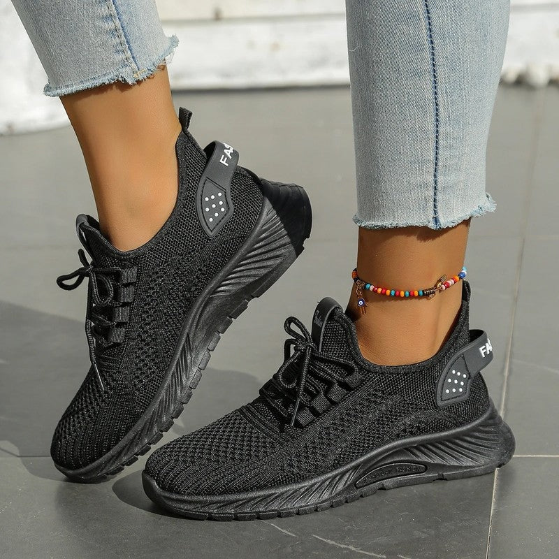Selvia Knit Lightweight Running Sneakers