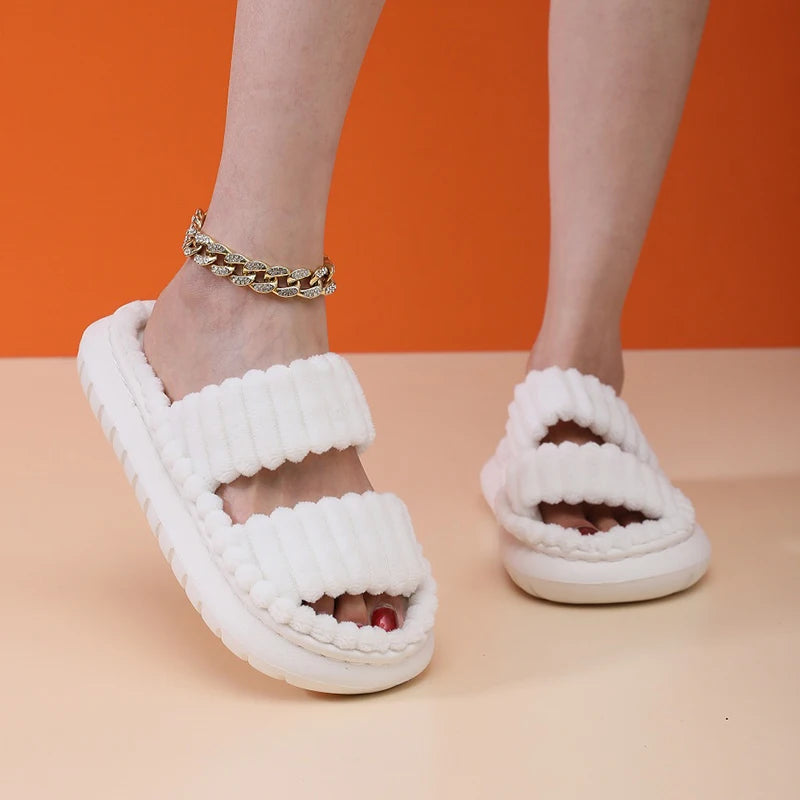 Lush Mellowz Linen Slippers