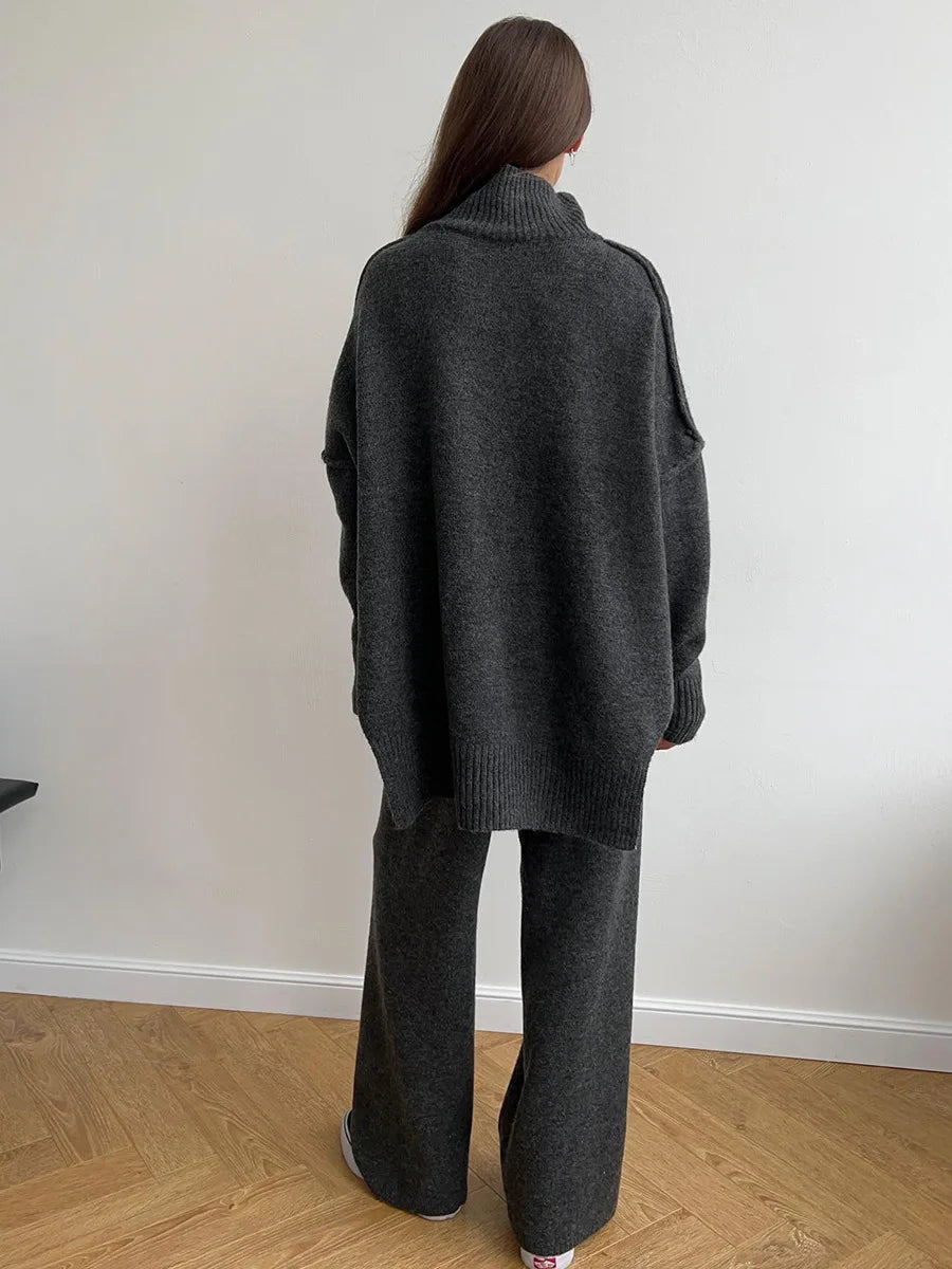 Moira Ultracomfy Turtleneck Loungewear Set