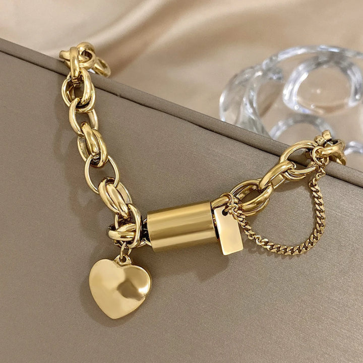 Livia Twisted Chain Heart Bracelet