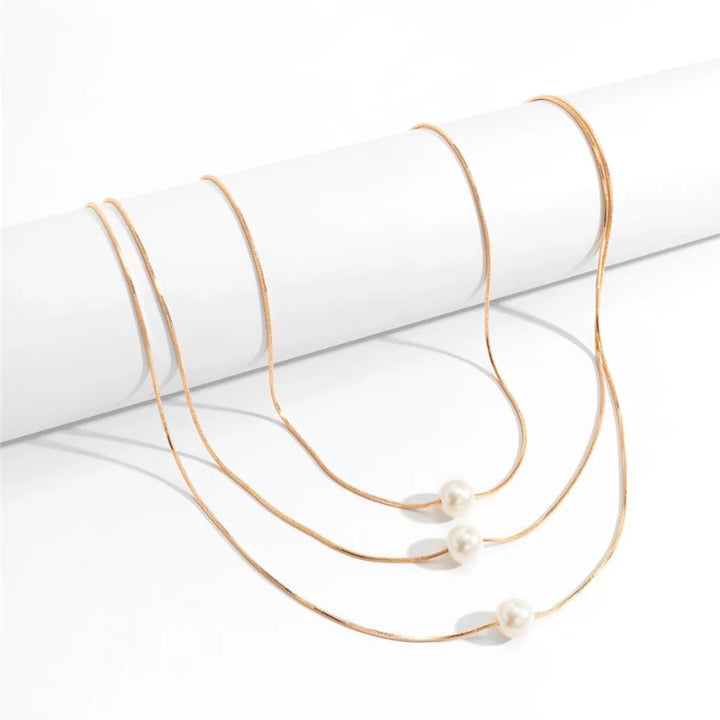 Summers End Minimalist Pearl Necklace