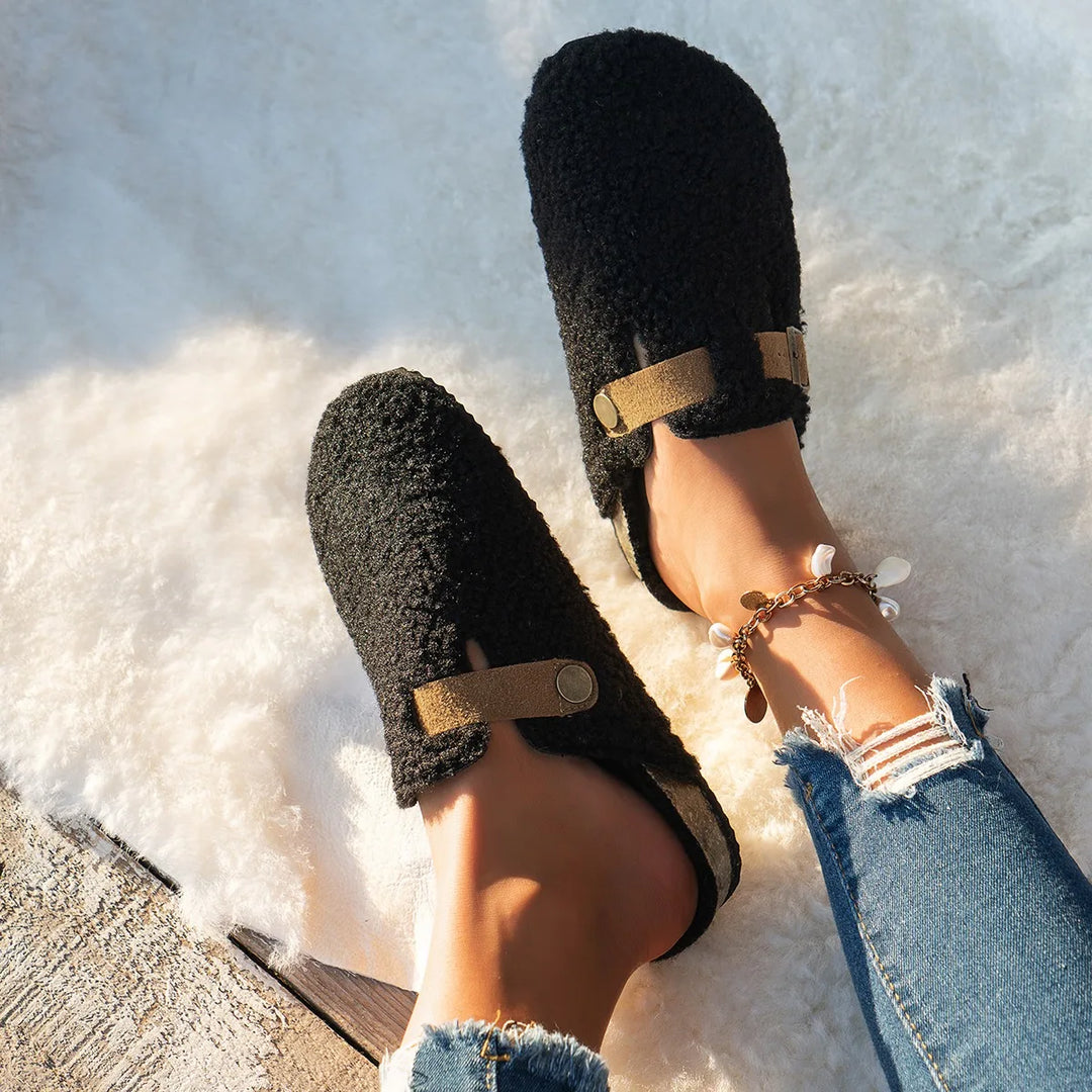 Hemingway Sherpa Lounge Slippers