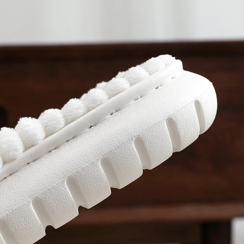 Lush Mellowz Linen Slippers