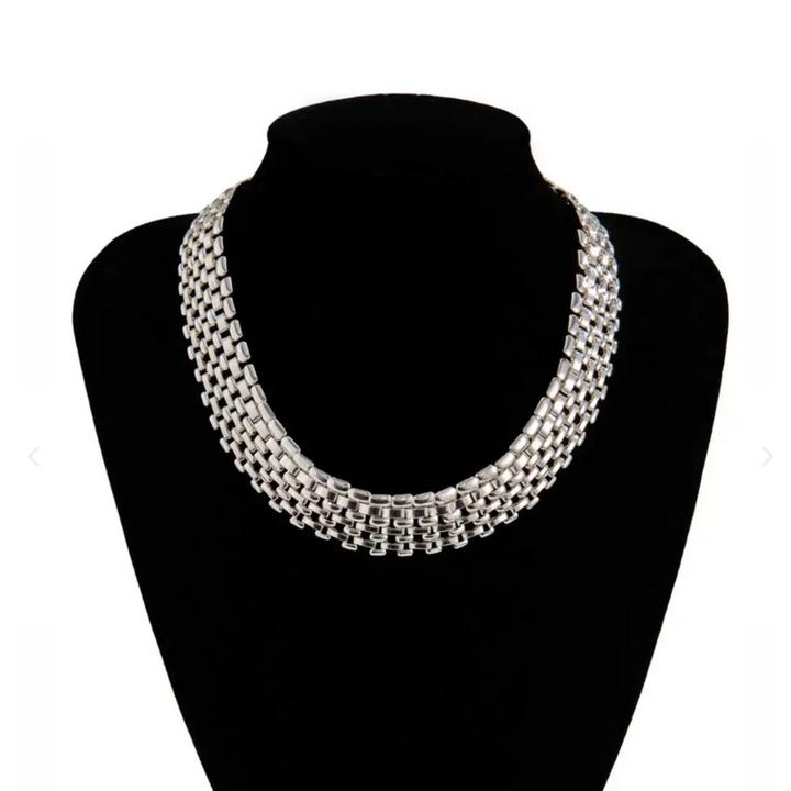 Astrid Mesh-Style Necklace