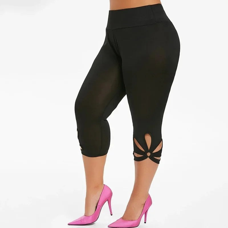 Plus Size Capri Cutout Stretch Cropped Leggings