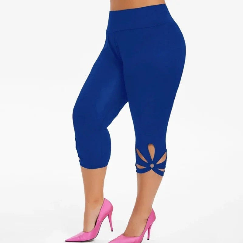 Plus Size Capri Cutout Stretch Cropped Leggings