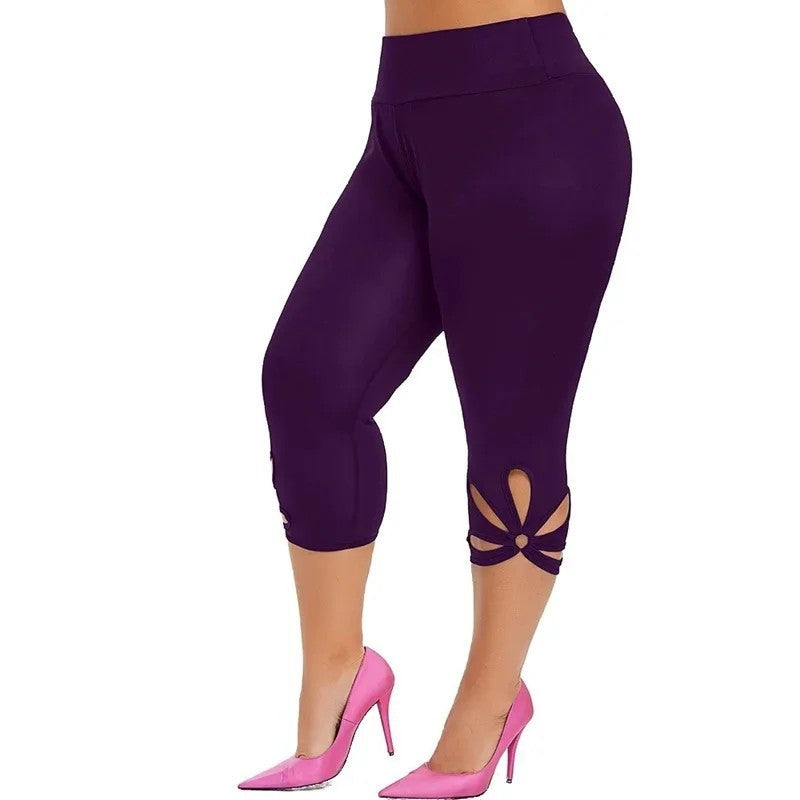Plus Size Capri Cutout Stretch Cropped Leggings
