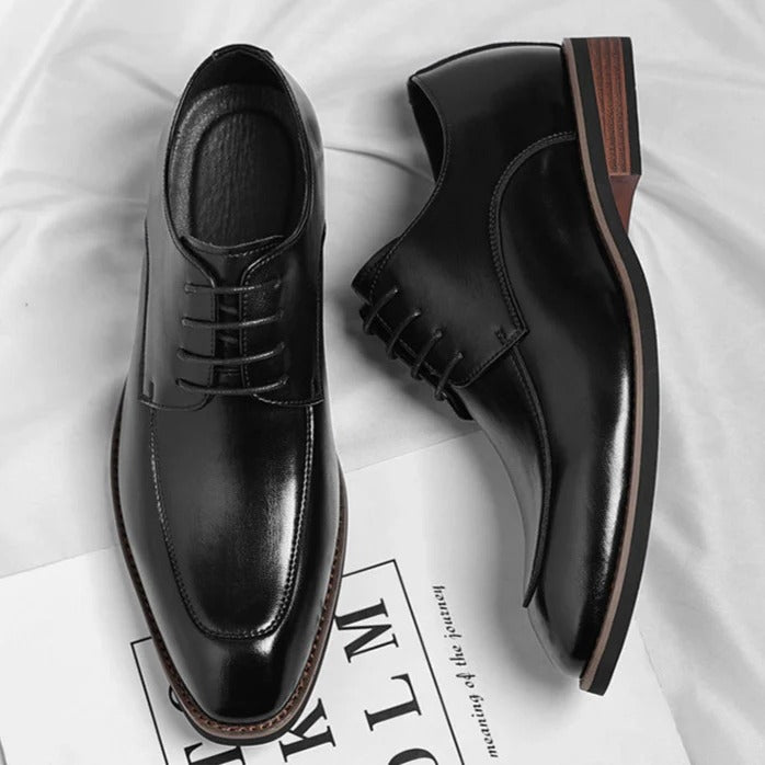 Delvane Classic Leather Oxfords