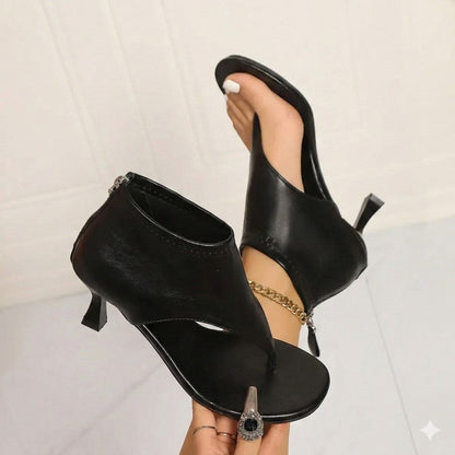 Lunari Sculpted Heel Thong Sandals