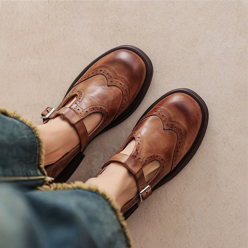 Lunetti Brogue Buckle Strap Loafers