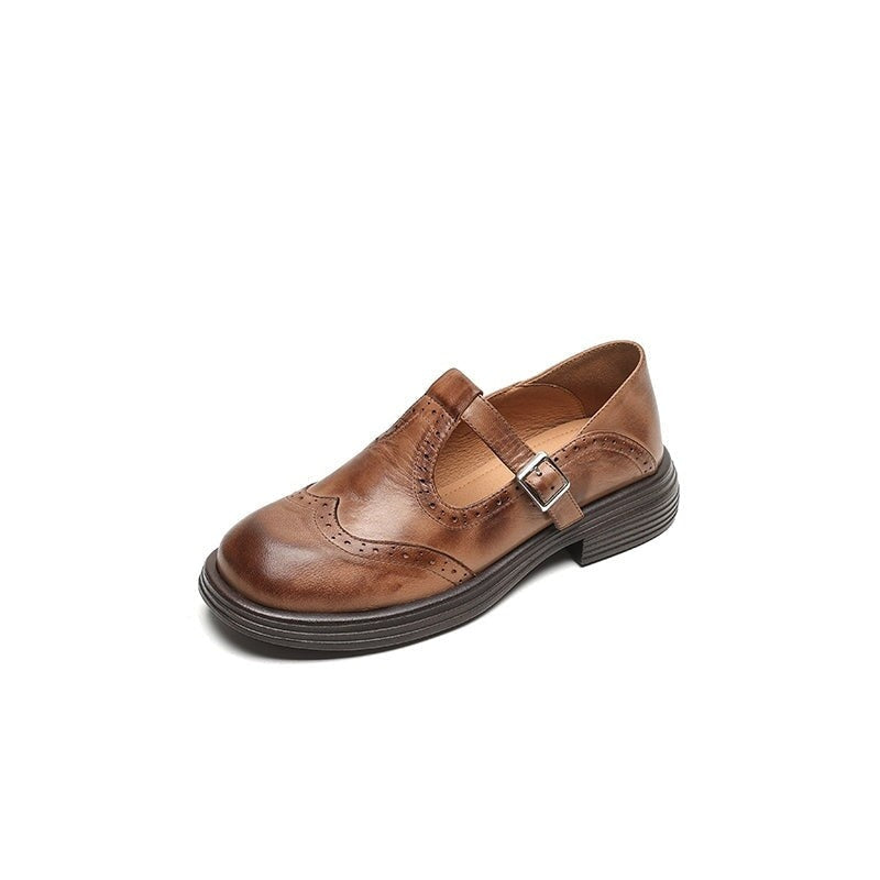 color:brown