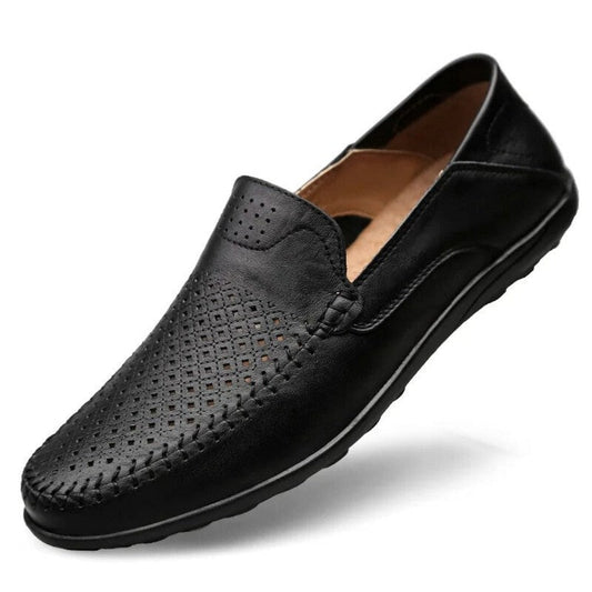 color:black