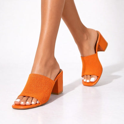 color:orange