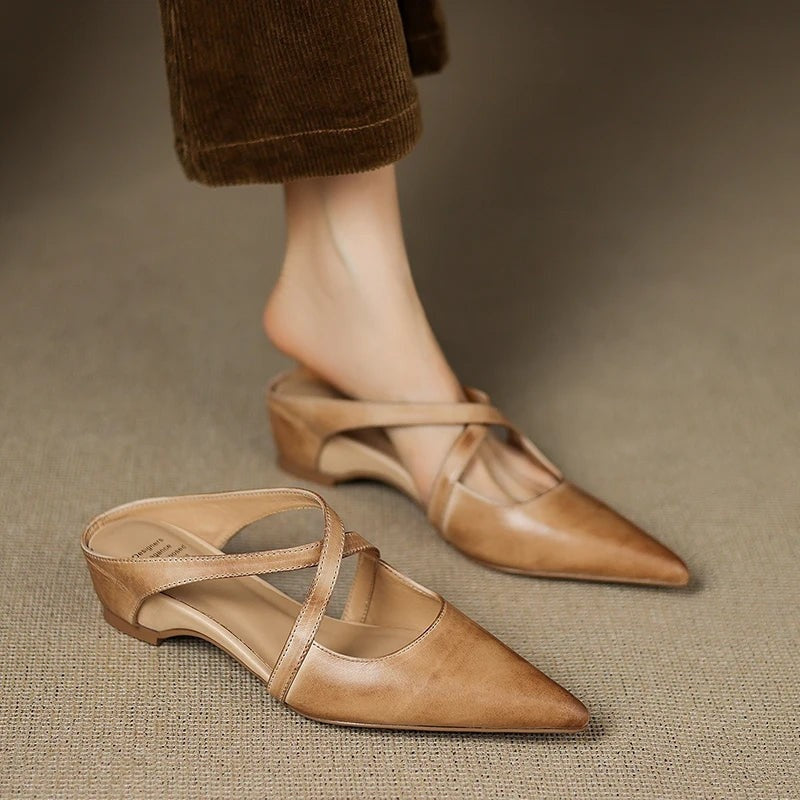 color:apricot