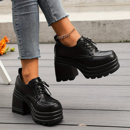 color:black