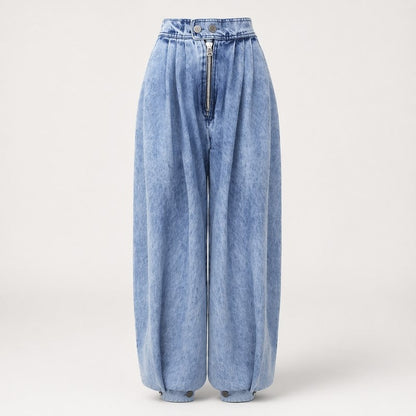 Relaxed Pleated High-Waist Wide-Leg Jeans