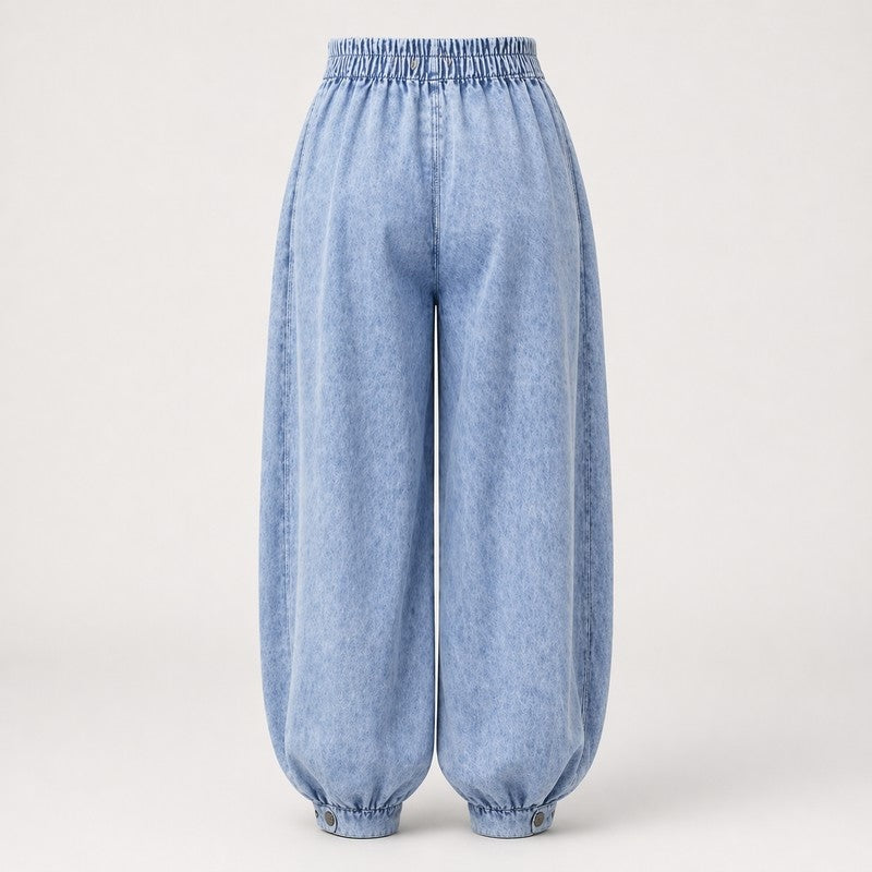 Relaxed Pleated High-Waist Wide-Leg Jeans