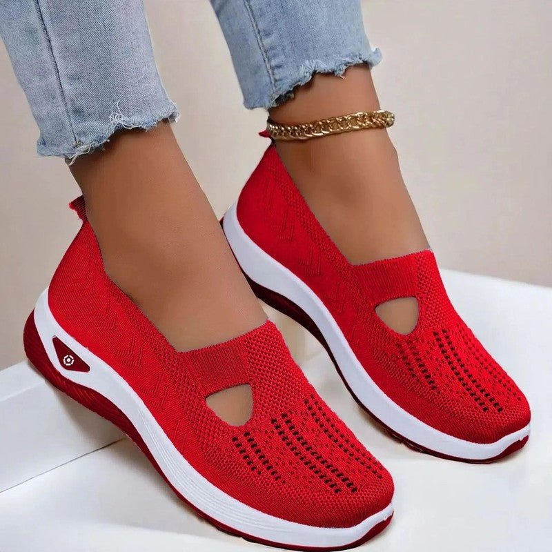 color:red