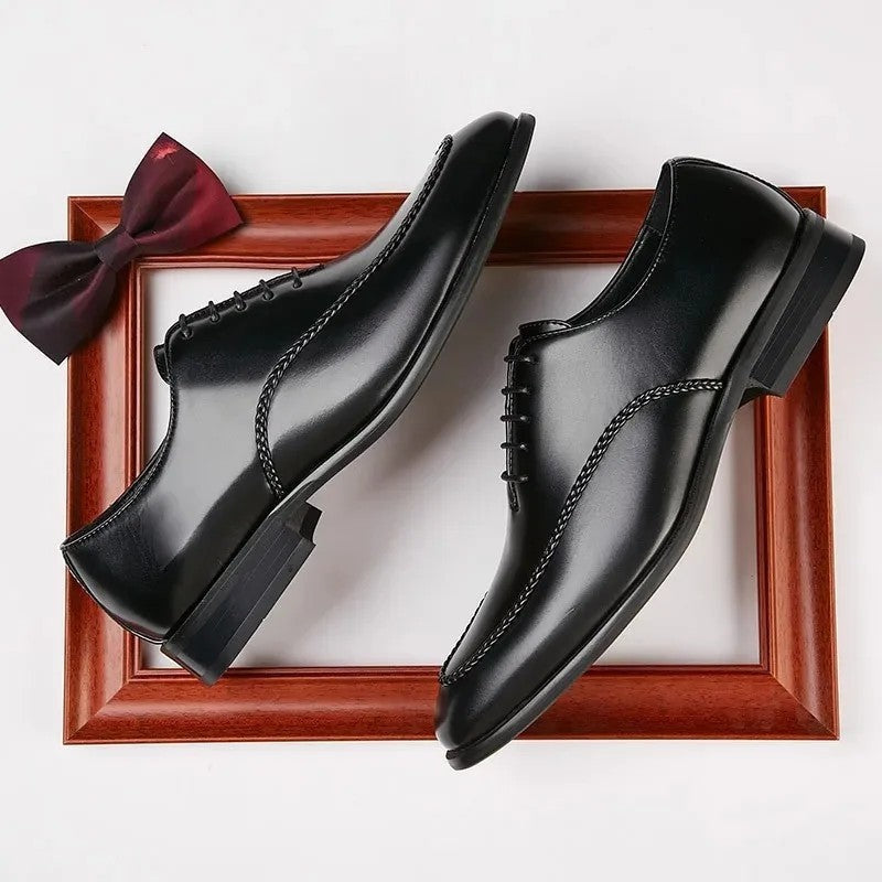 Renault Stitched Apron Elegant Oxford Shoes