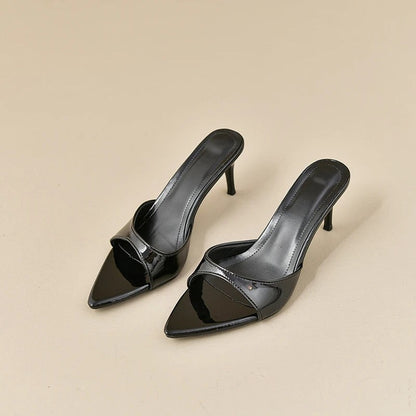 Sarini Gloss Pointed Toe Mule Heel