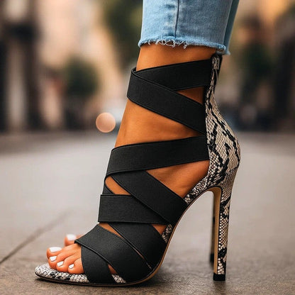 color:black