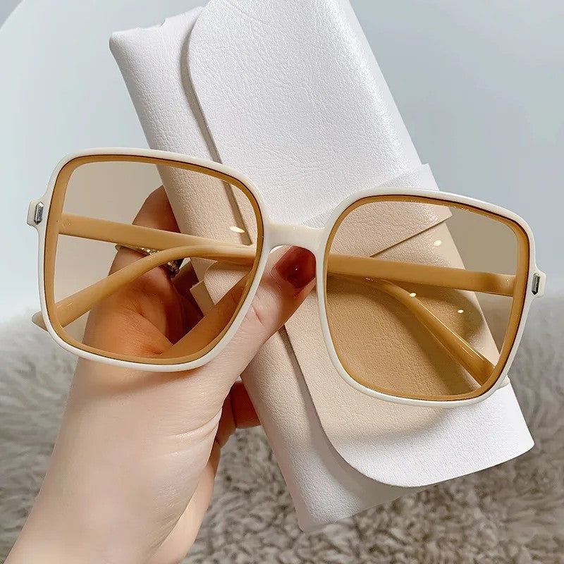 Valini Oversized Square Elegant Sunglasses