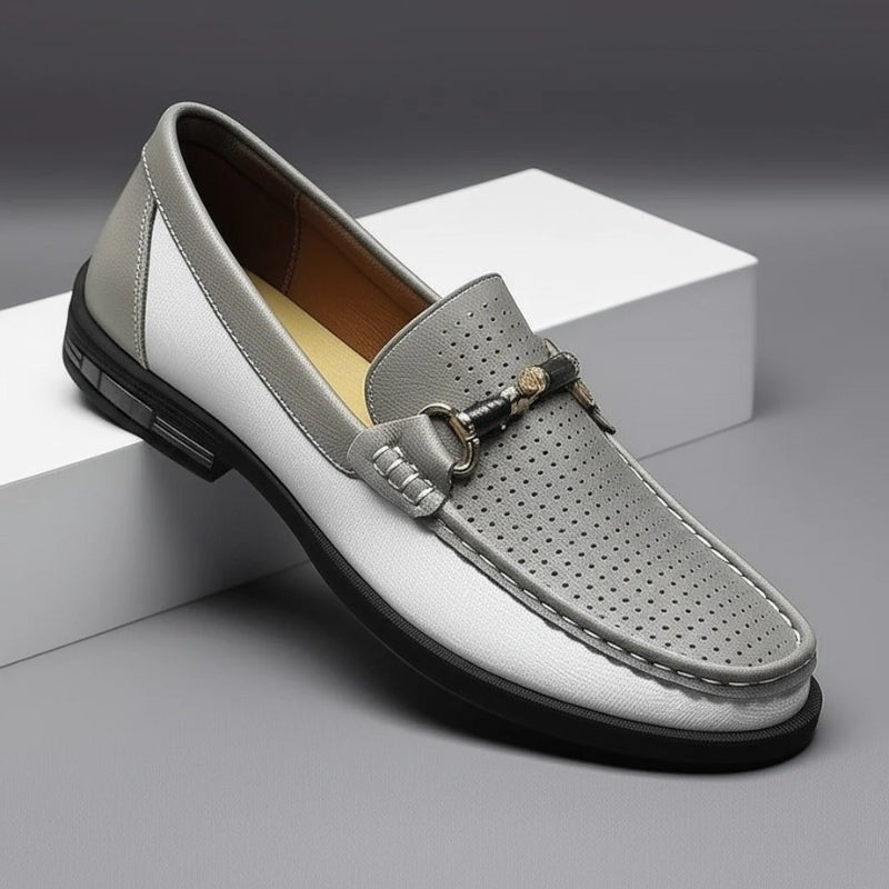 color:gray