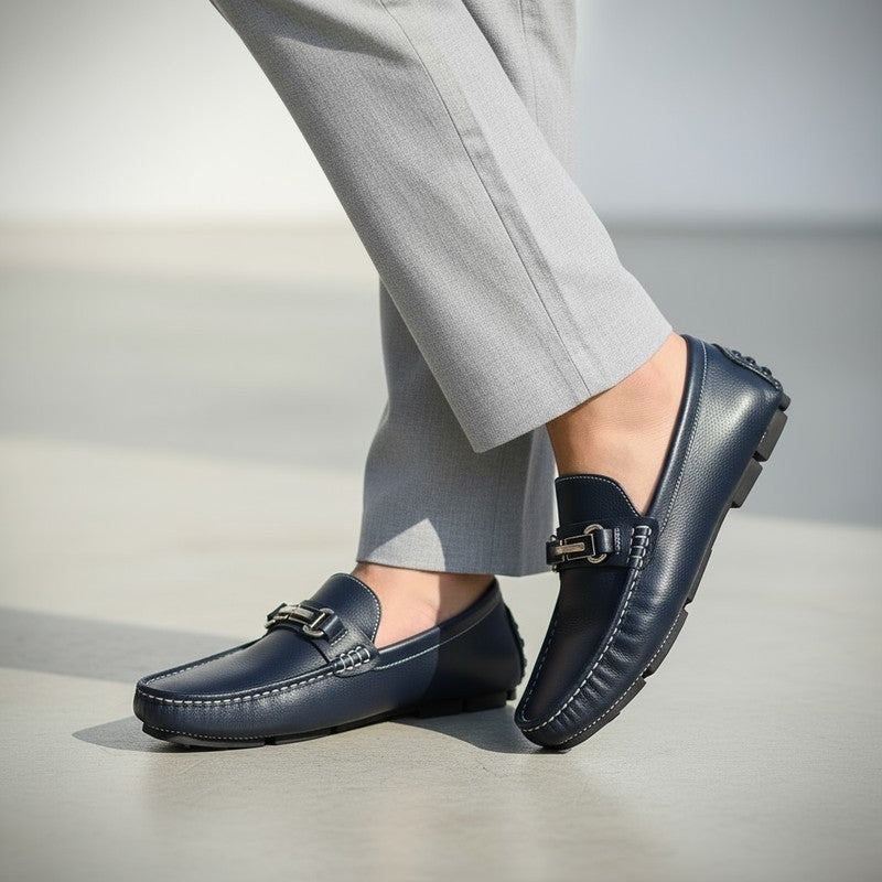 Vardio Pebbled Metal Bit Loafers