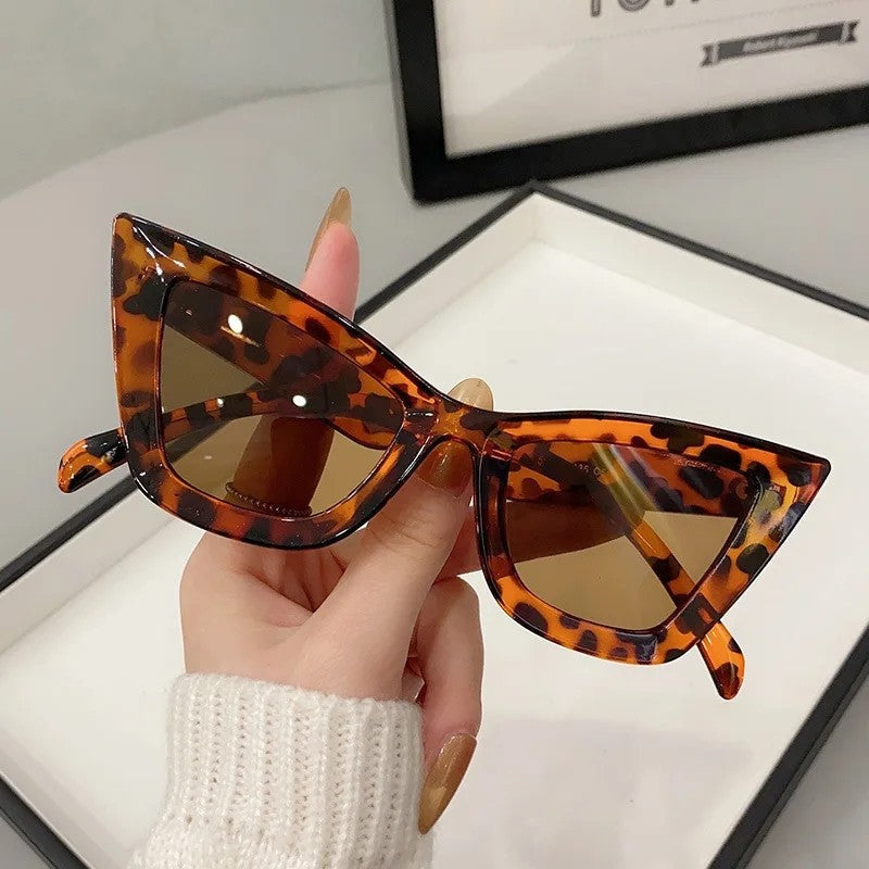 Vesari Angular Cat Eye Sunglasses