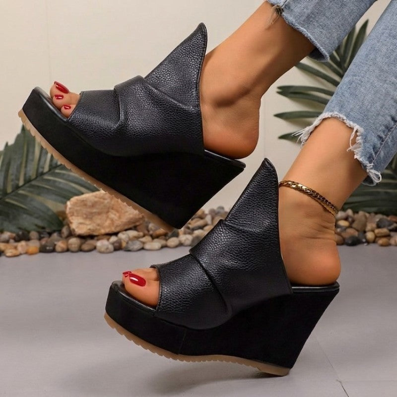 Vesari Sculpted Platform Wedge Sandals
