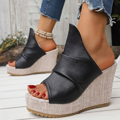color:black