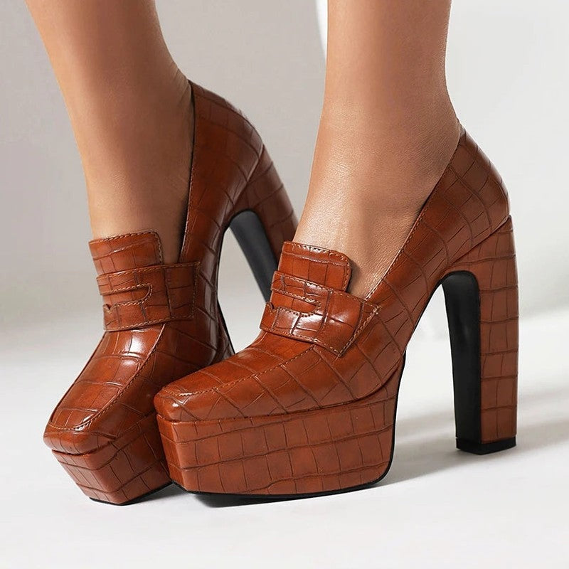 color:brown
