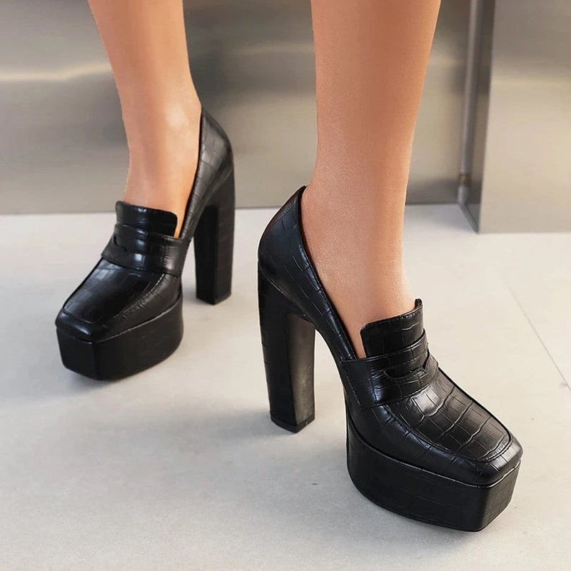 Vevani Croc Embossed Platform Loafer Heels