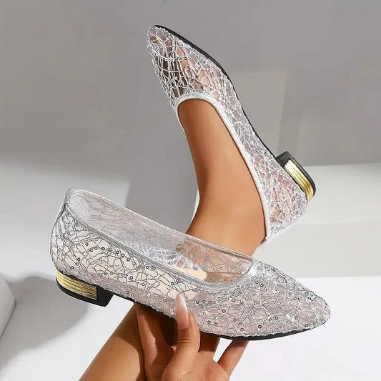 color:silver