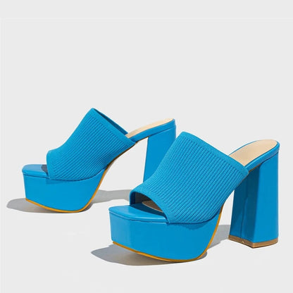 color:blue