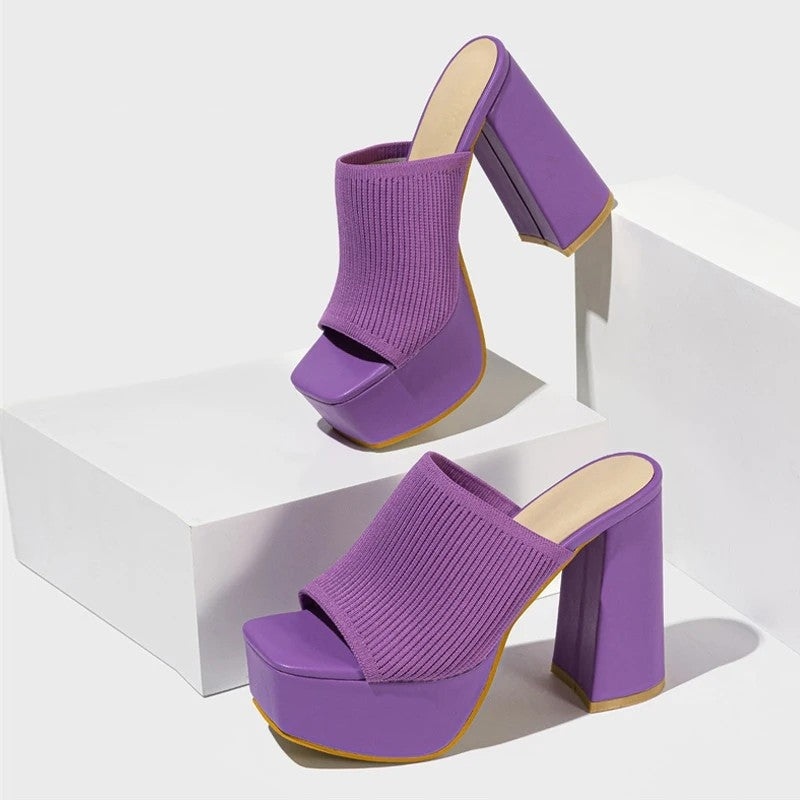 color:purple