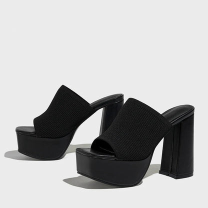 color:black