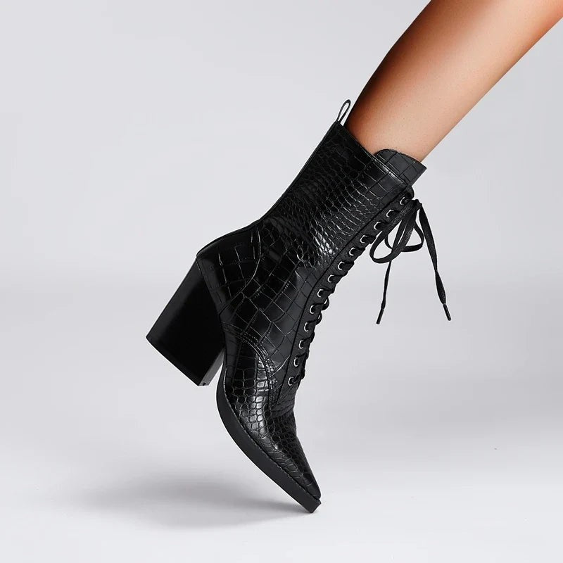 color:black