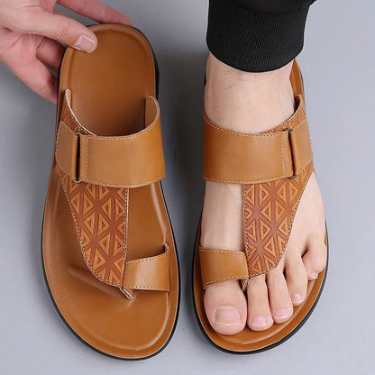 Virello Relaxed Buckle Slide Sandals