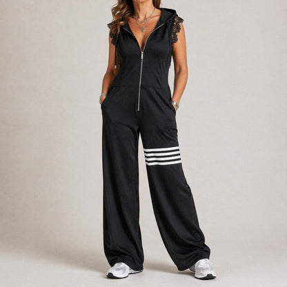 color:black