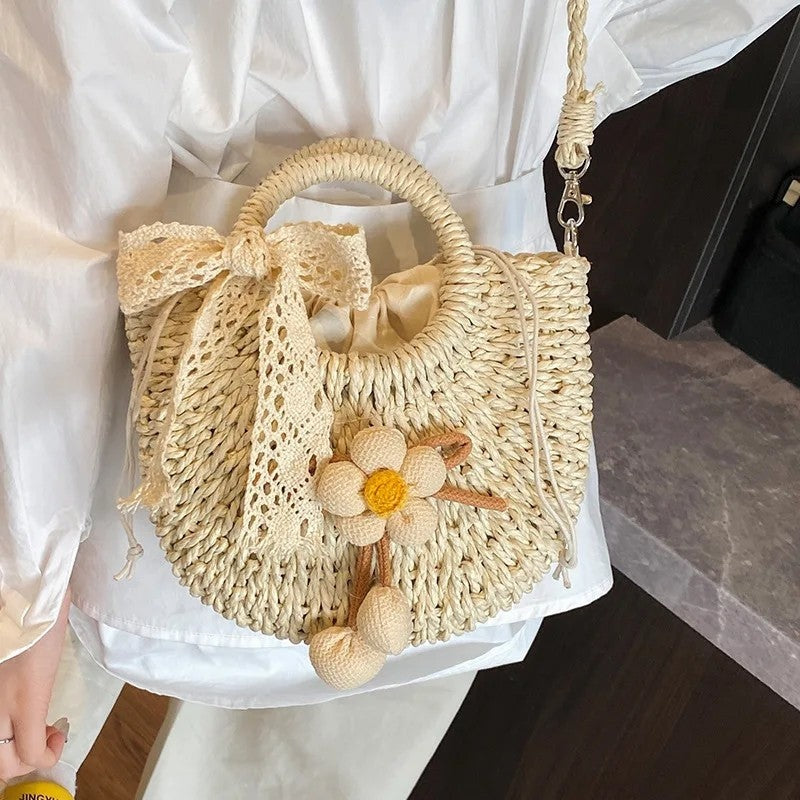 Woven Floral Detail Straw Shoulder Bag