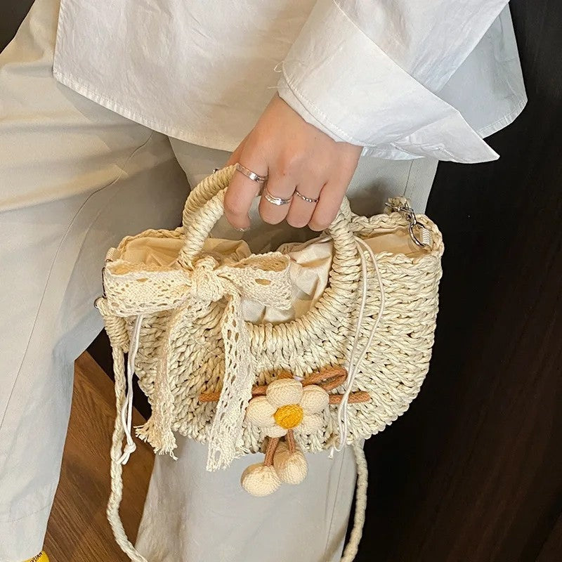 Woven Floral Detail Straw Shoulder Bag