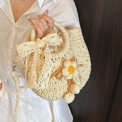 Woven Floral Detail Straw Shoulder Bag