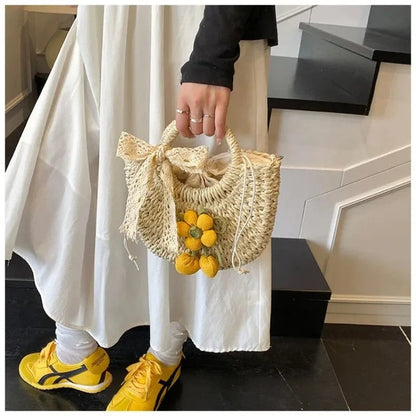 Woven Floral Detail Straw Shoulder Bag